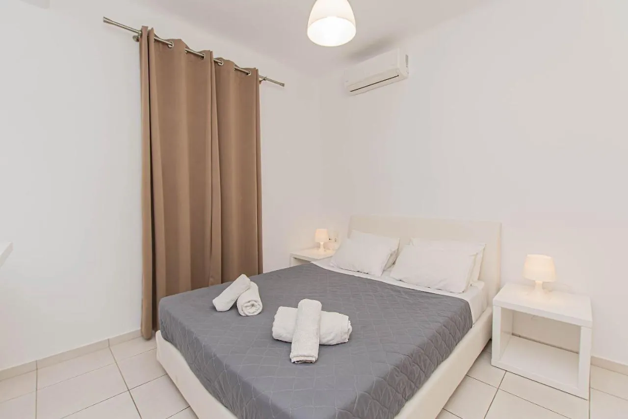 מלון דירות Mykonos Town Overview Mykonos Apartments יוון